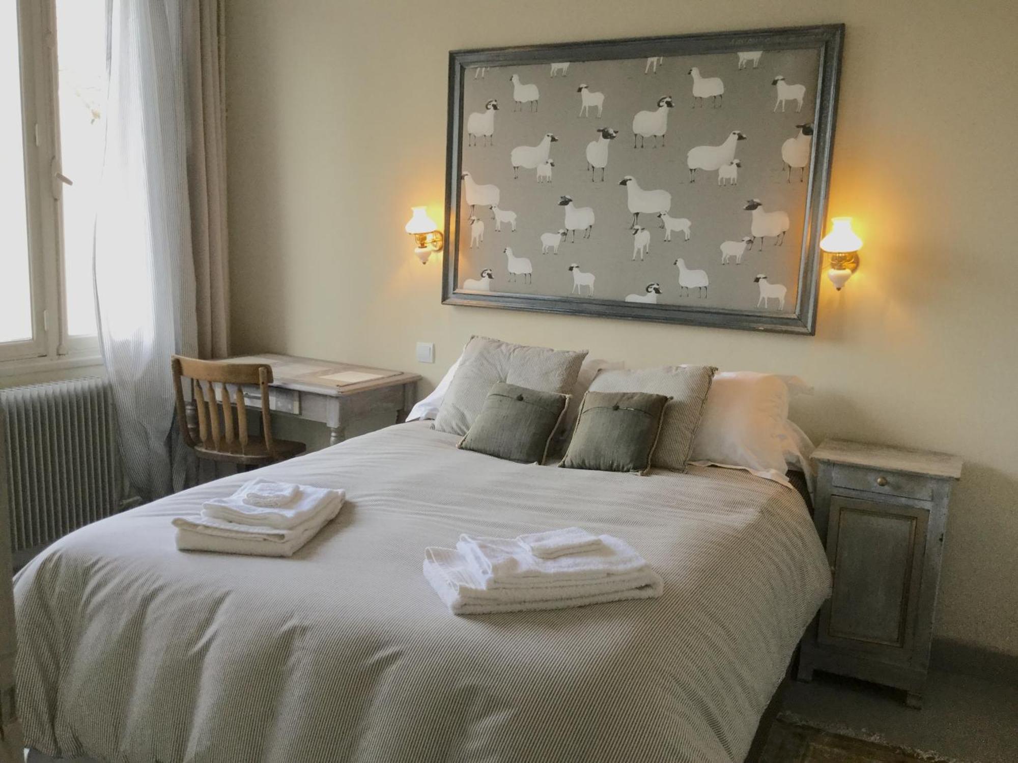 Le Logis Alexandra Bnb La Trimouille Ngoại thất bức ảnh